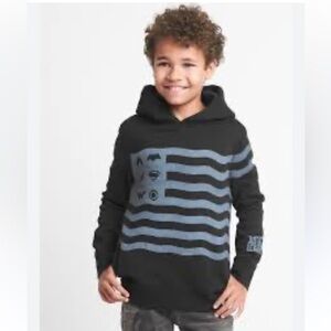 Kids GAP 1969 Black “Justice League” sweatshirt. Never worn! Size Big Kids M (8)